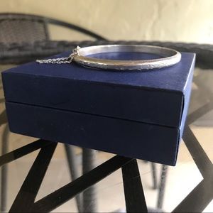 Vintage Sterling Hinged Etched Bangle